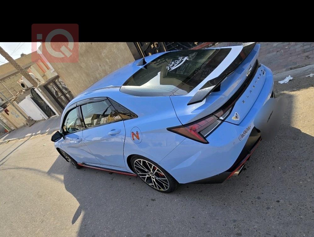 هیوندای ئەلەنترا